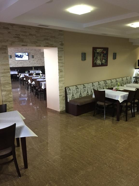 Penzion Stefarez New Veľký Meder Exteriör bild